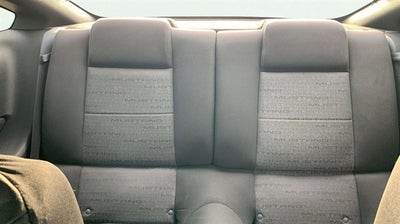 2005 Ford Mustang Deluxe