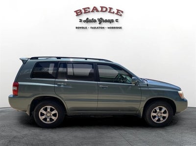 2004 Toyota Highlander Base