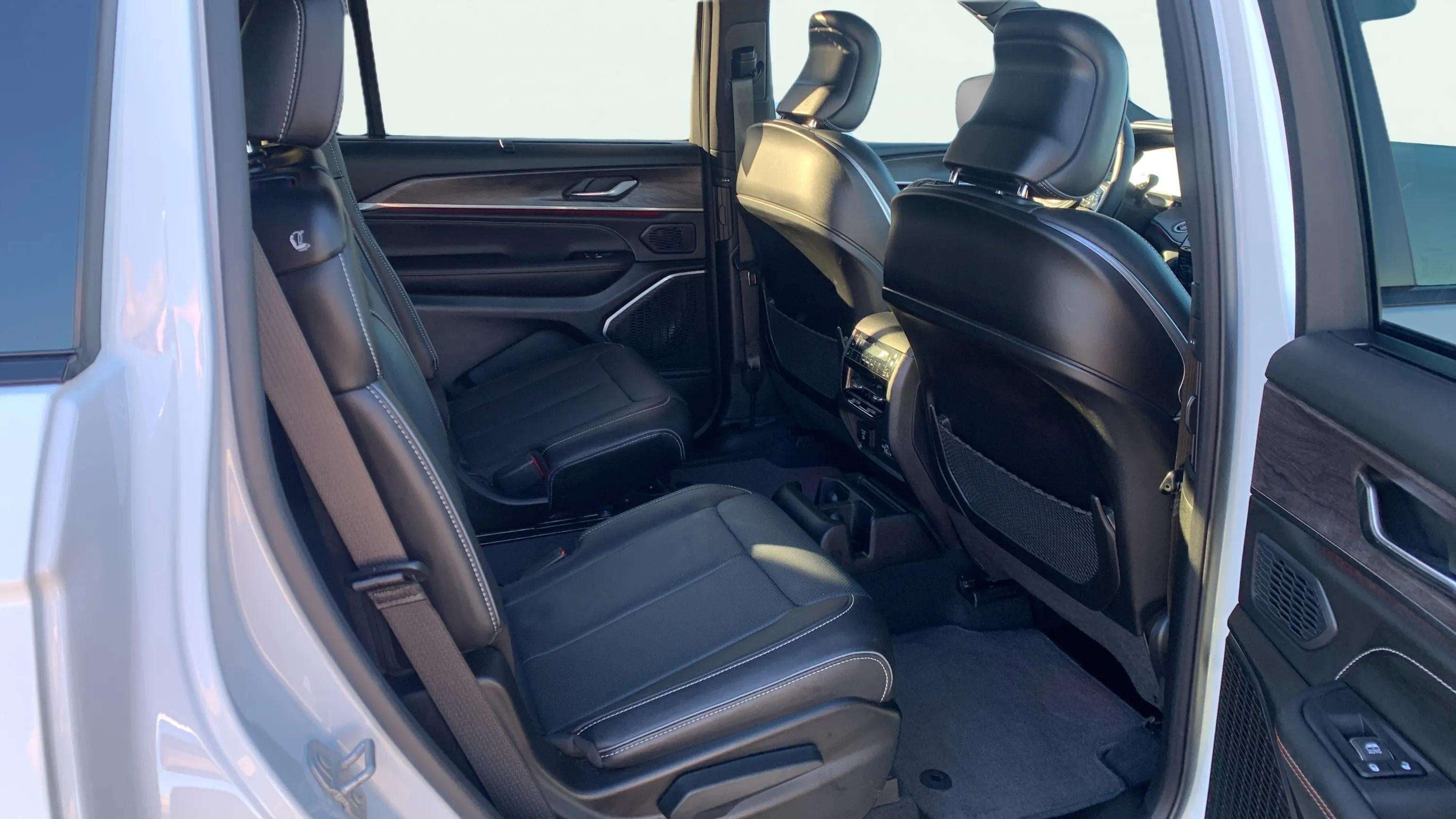 2025 Jeep Grand Cherokee L Overland