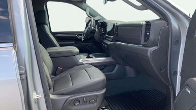 2025 Chevrolet Silverado 3500 HD LTZ