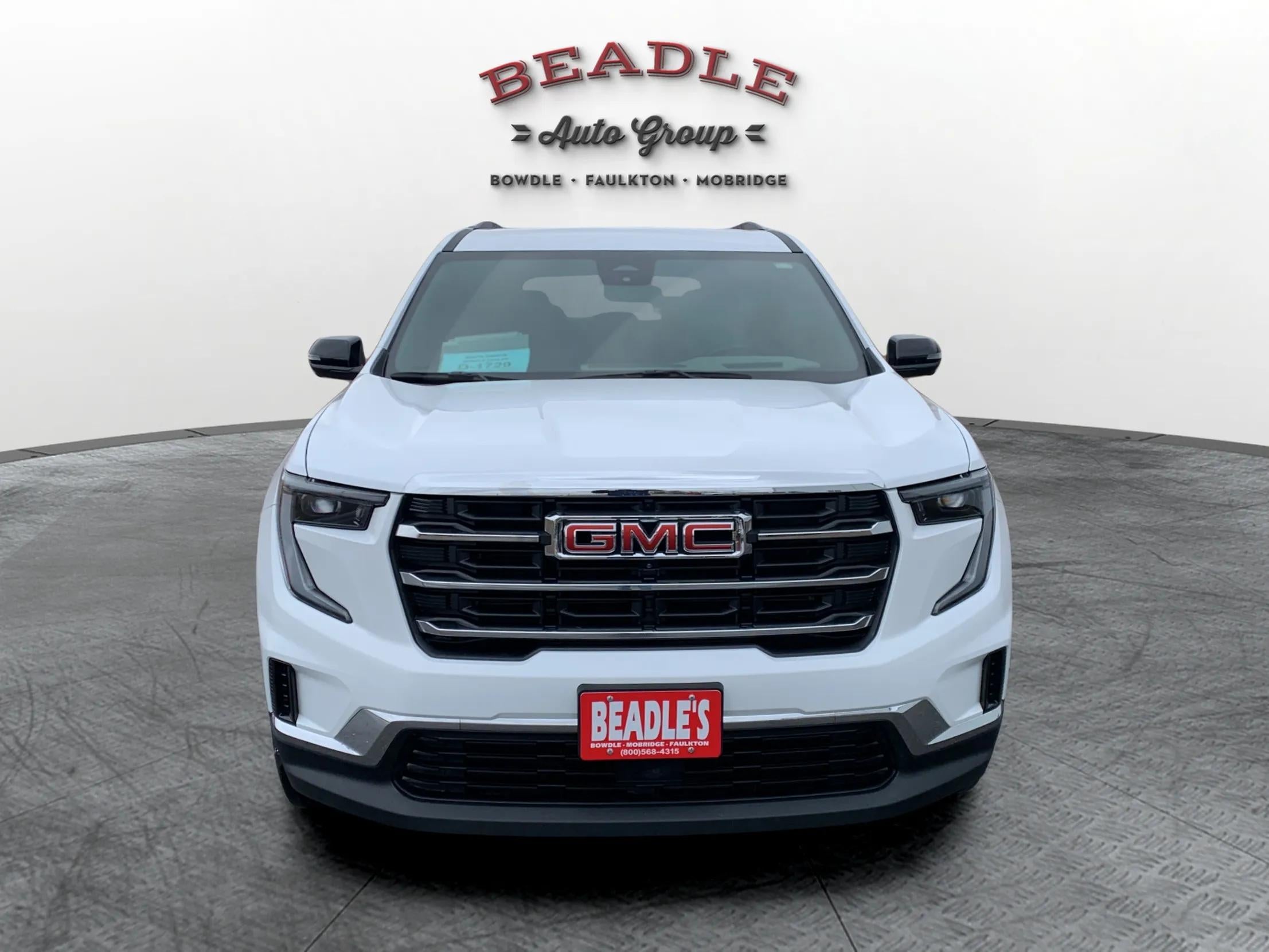 2025 GMC Acadia Elevation