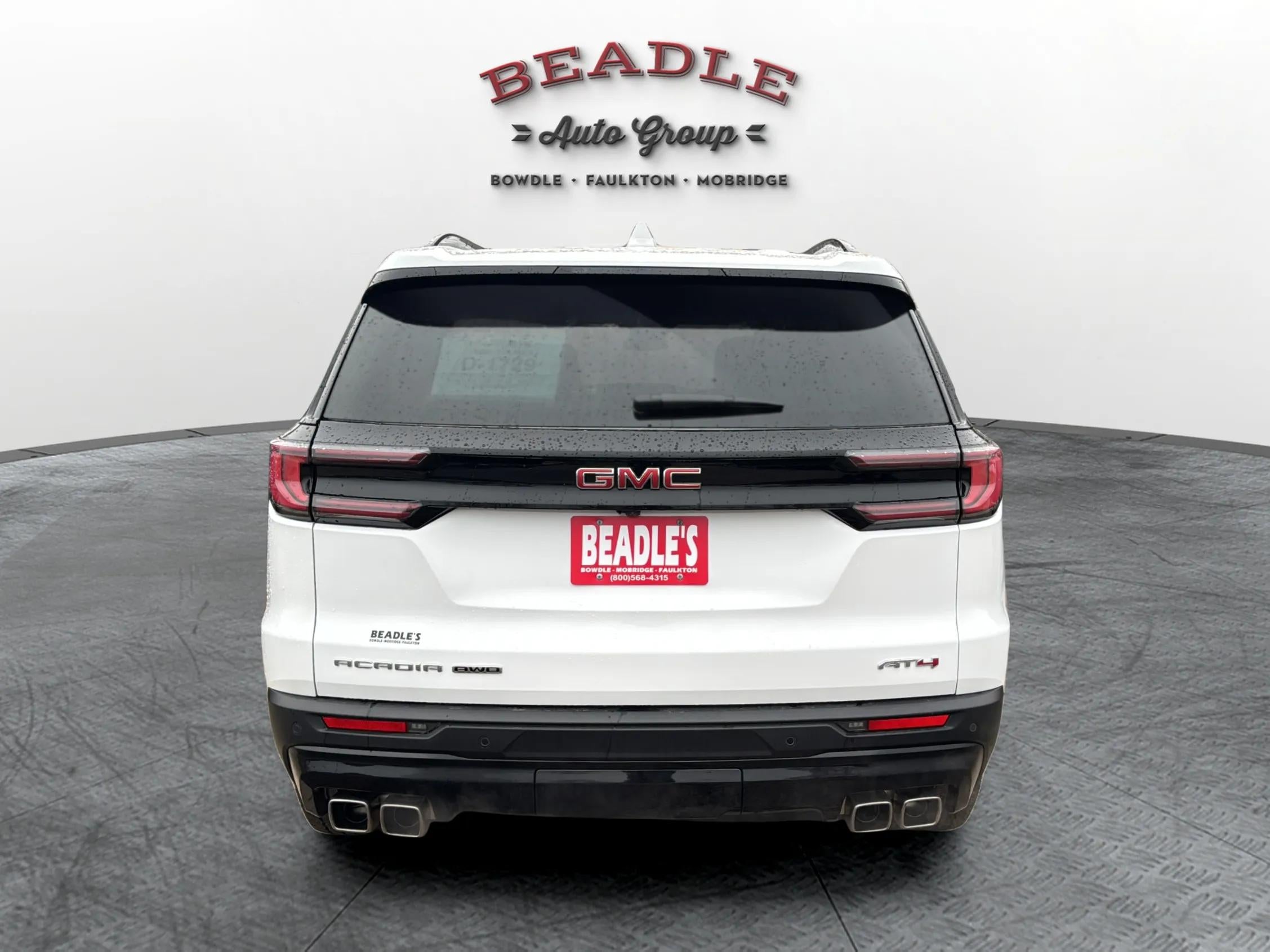 2024 GMC Acadia AT4