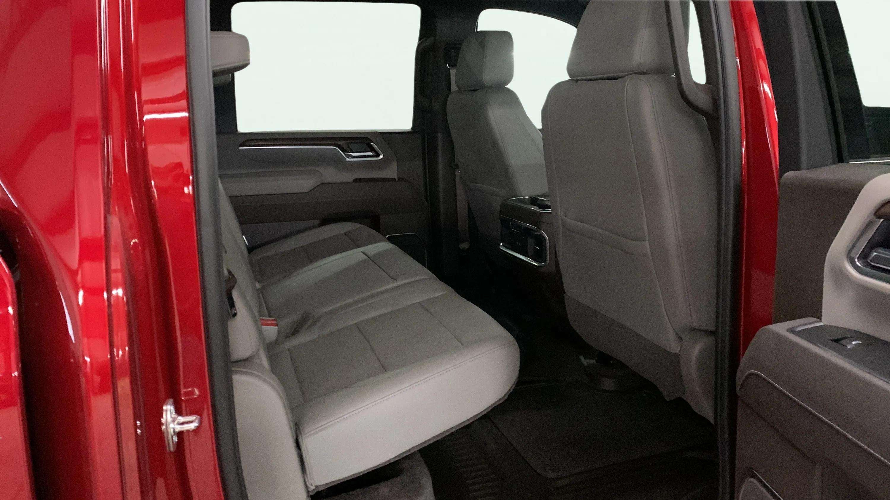 2026 GMC Sierra 3500 HD SLT DRW