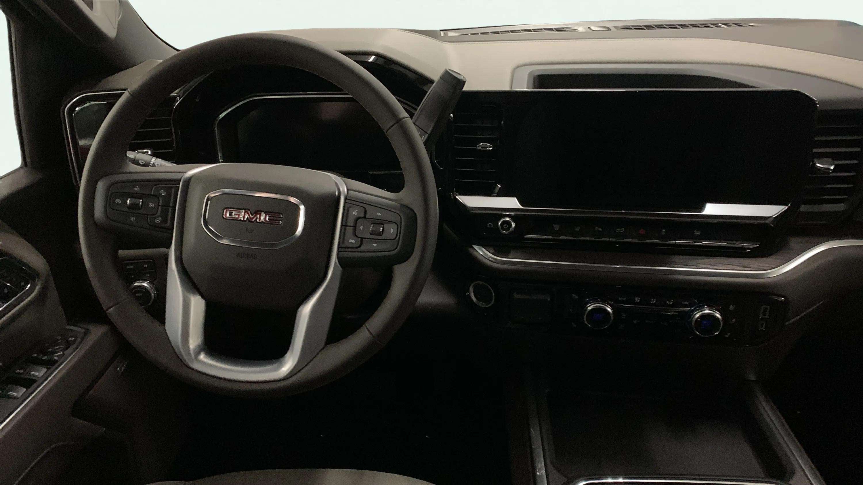 2026 GMC Sierra 3500 HD SLT DRW