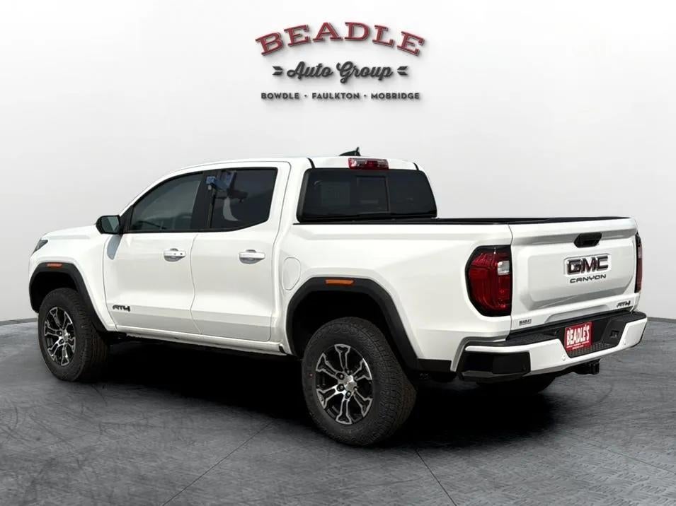 2025 GMC Canyon AT4