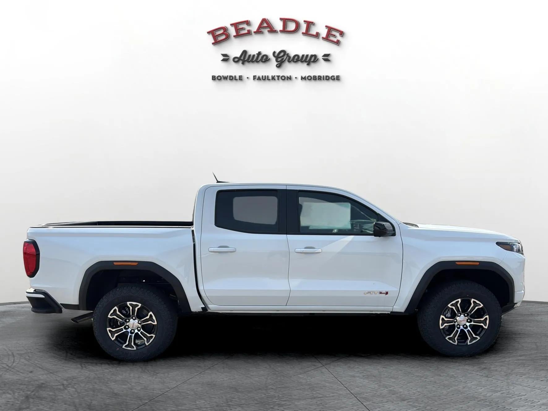 2025 GMC Canyon AT4