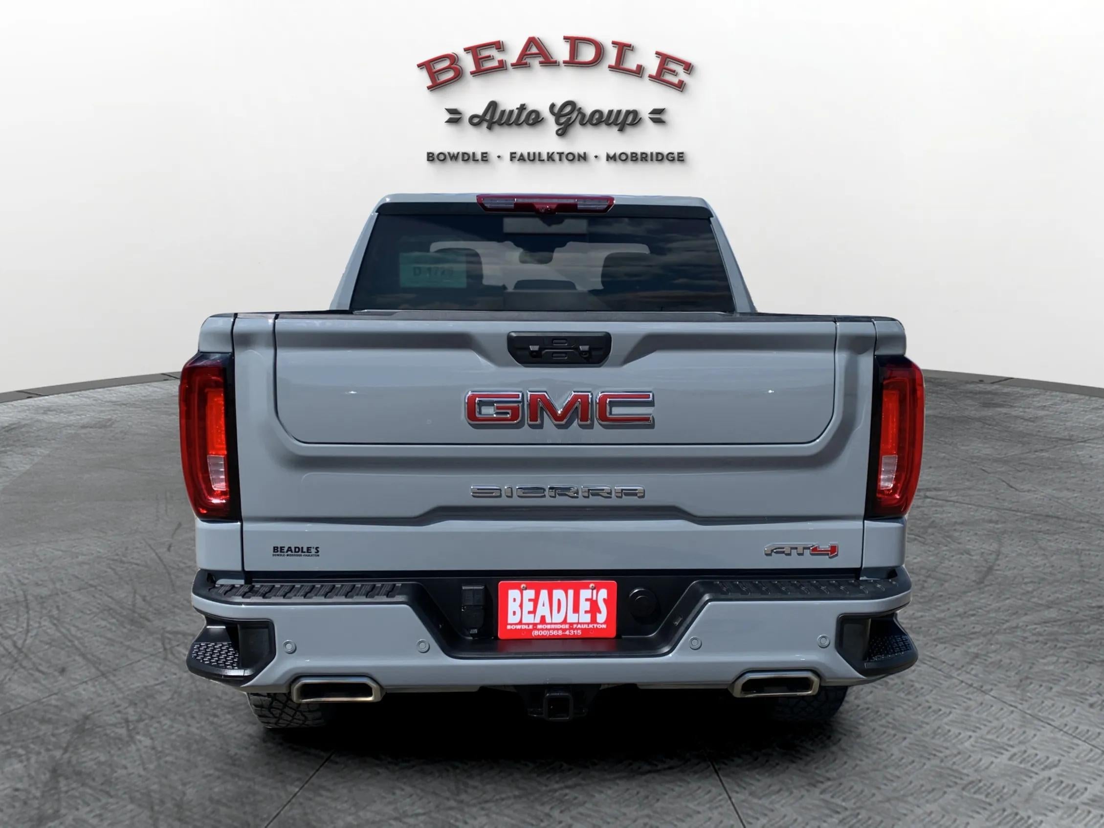 2024 GMC Sierra 1500 AT4