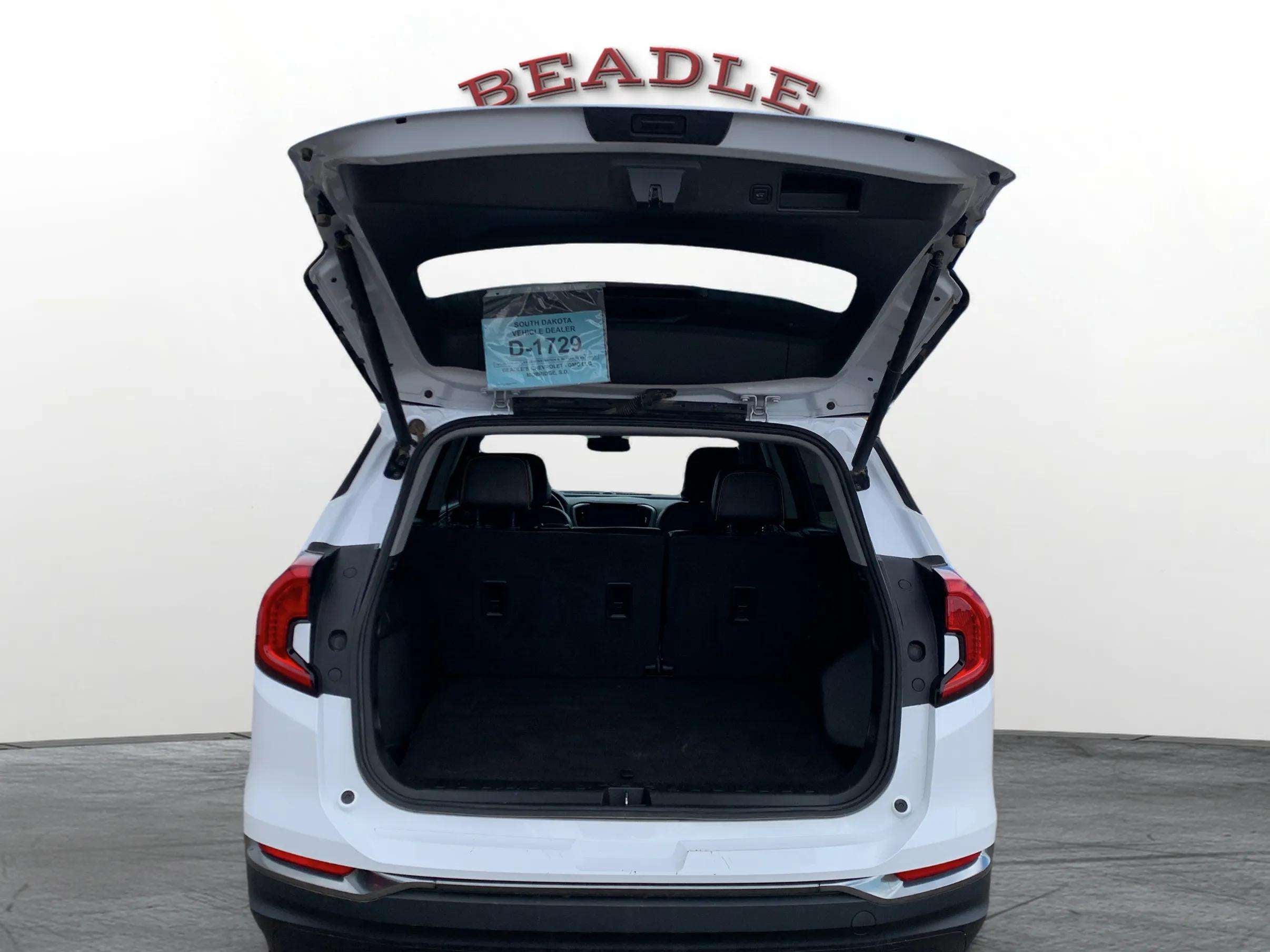 2023 GMC Terrain AT4