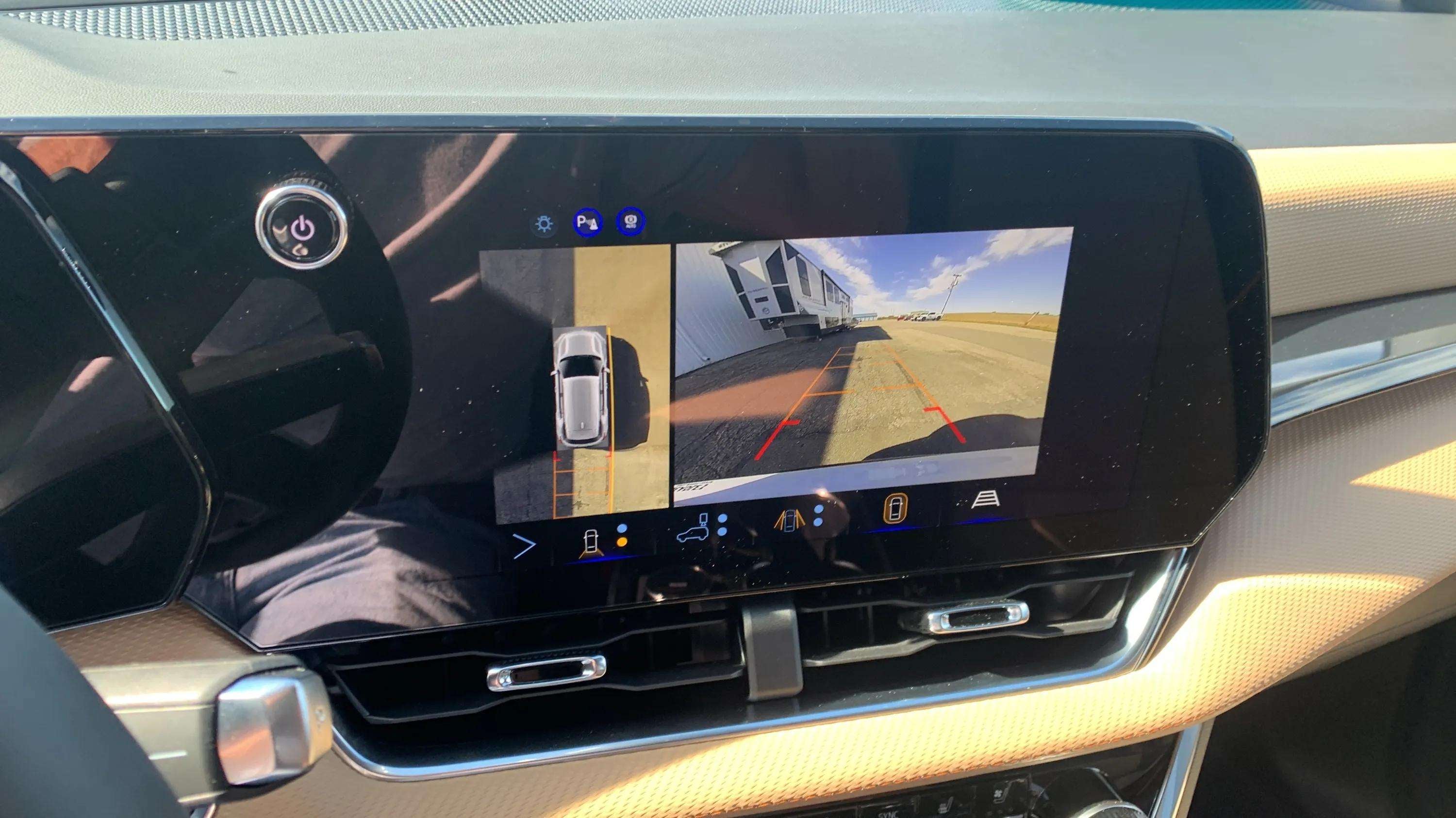 2027 Chevrolet Equinox ACTIV