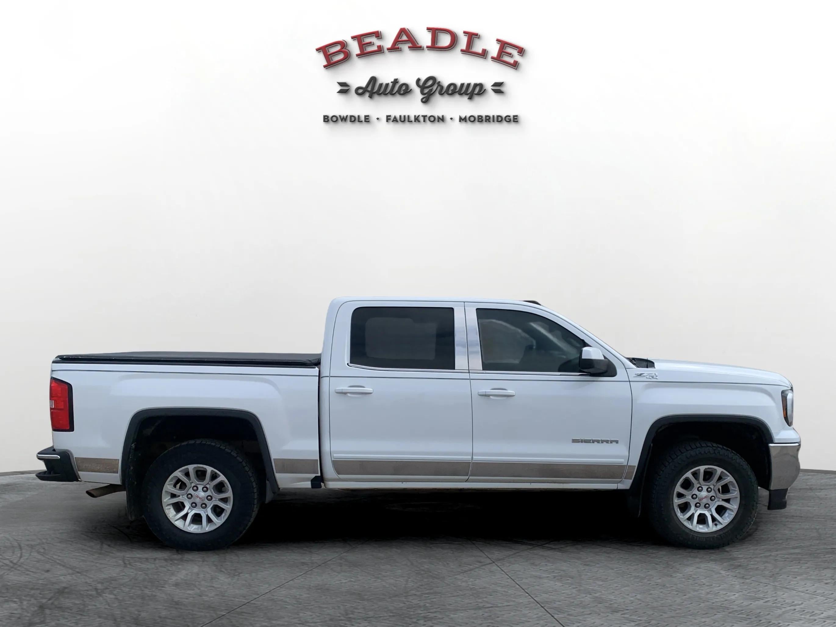 2017 GMC Sierra 1500 SLE