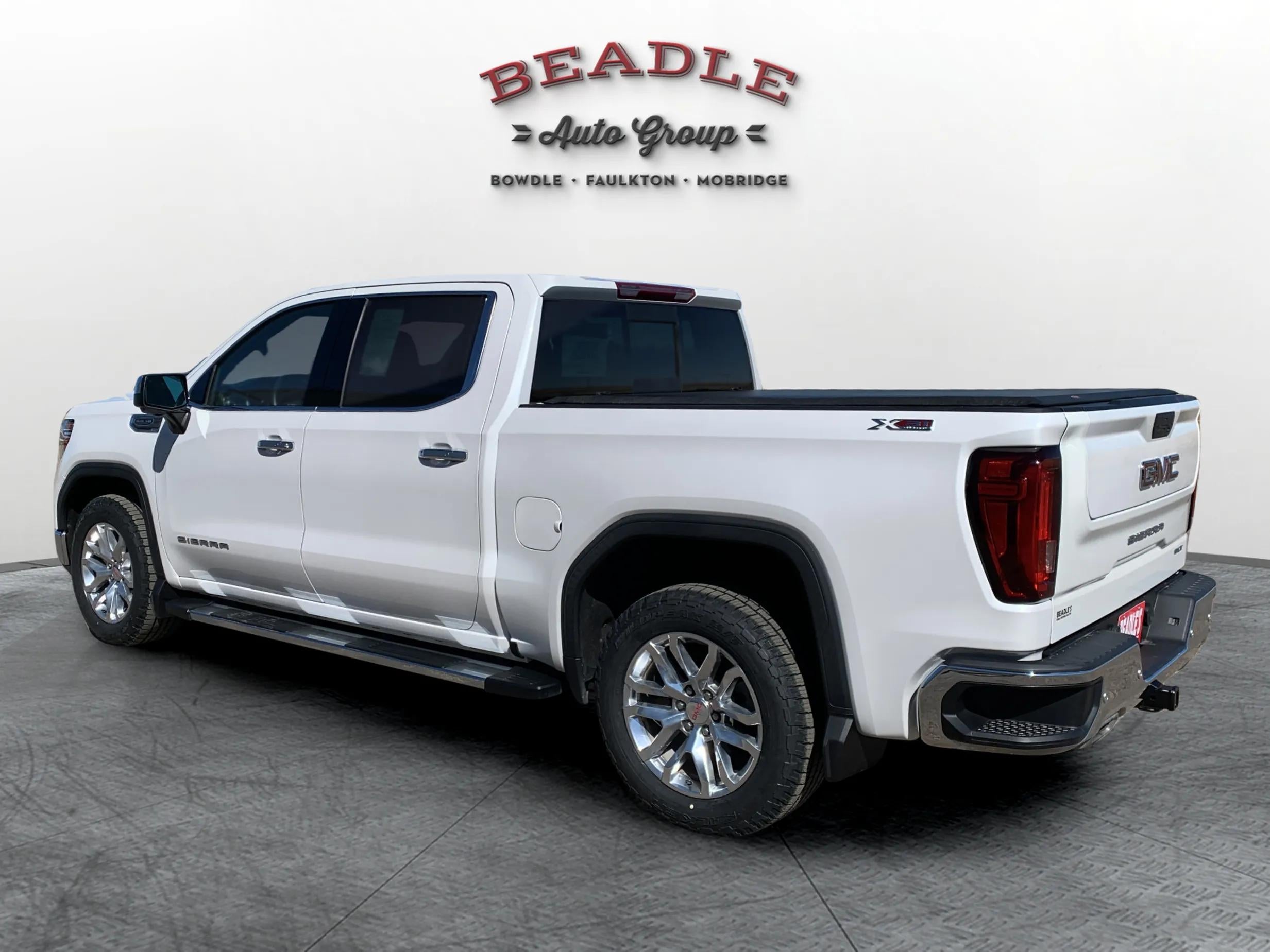 2021 GMC Sierra 1500 SLT