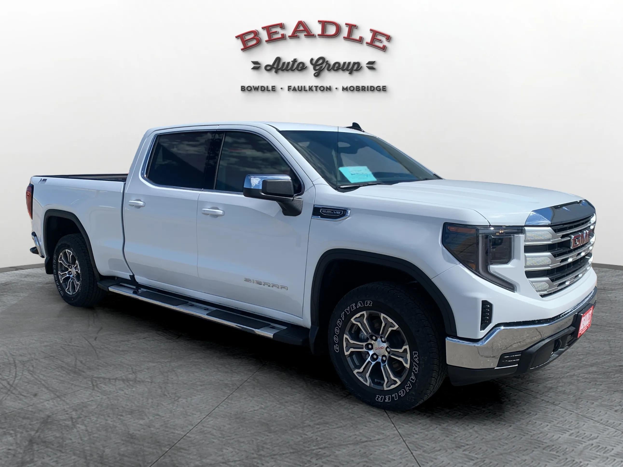 2026 GMC Sierra 1500 SLE