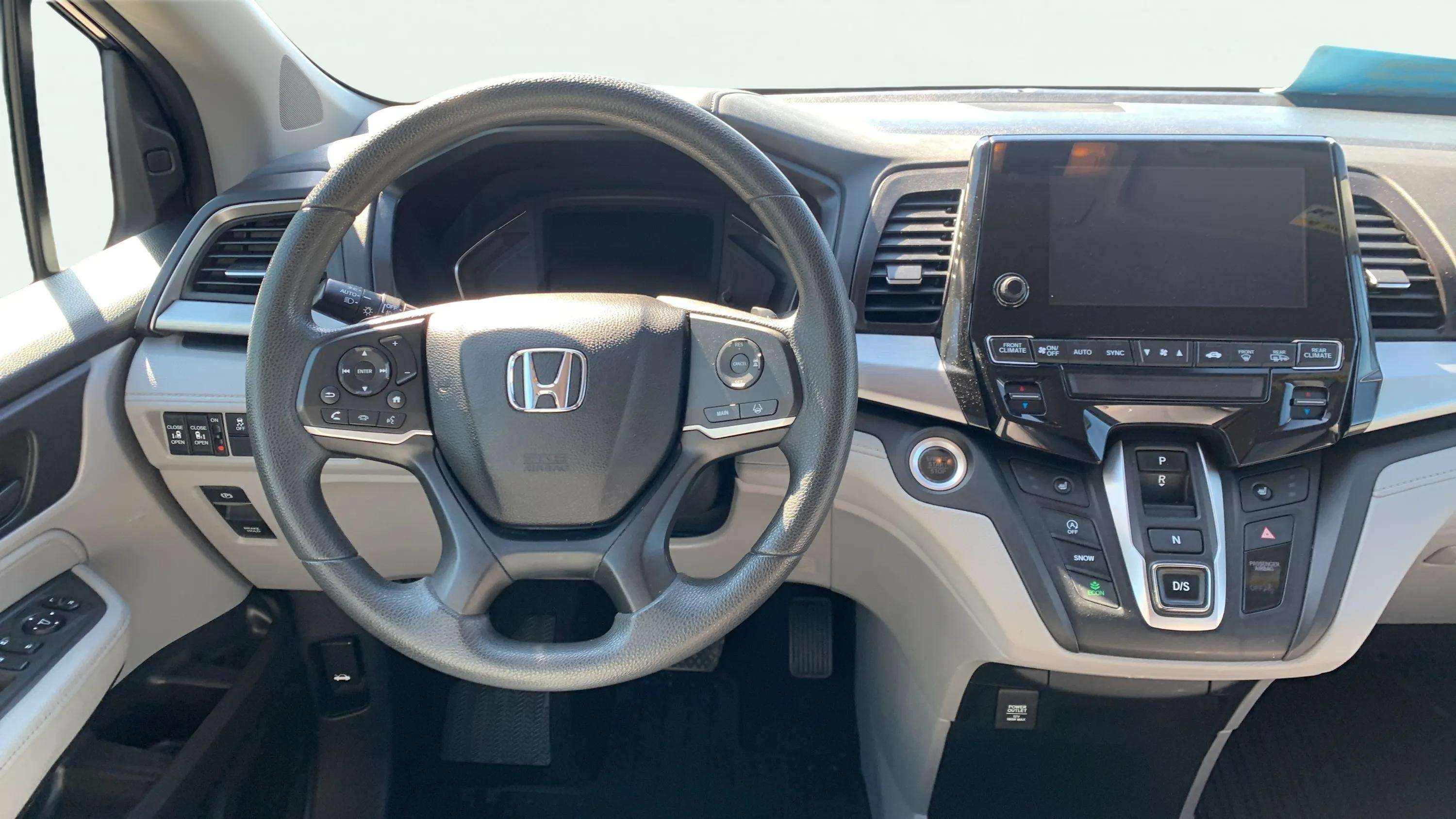 Used 2020 Honda Odyssey EX with VIN 5FNRL6H55LB071329 for sale in Mobridge, SD