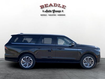 2026 Lincoln Navigator L Reserve