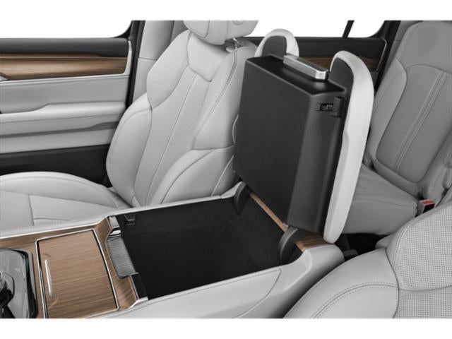 2023 Jeep Wagoneer L Series III 4x4