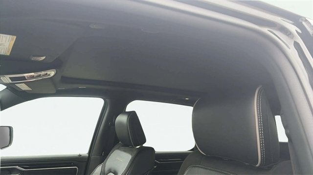 2022 RAM 1500 Laramie Crew Cab 4x4 5'7' Box