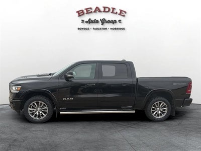 2022 RAM 1500 Laramie Crew Cab 4x4 5'7' Box