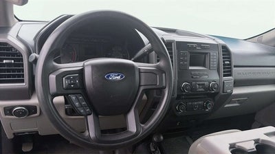 2017 Ford F-450 Chassis XLT