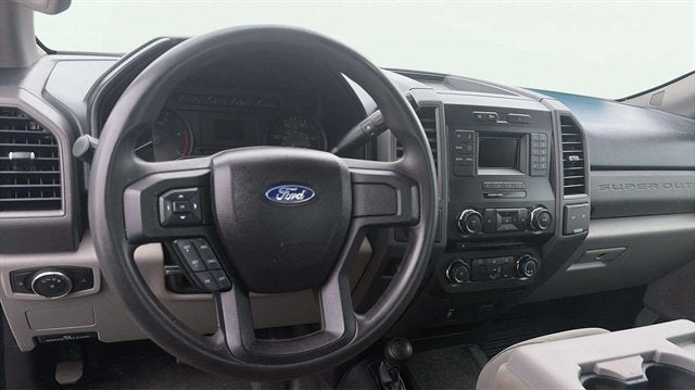2017 Ford F-450 Chassis XLT