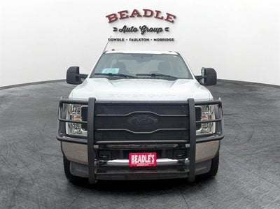 2017 Ford F-450 Chassis XLT