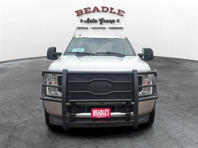 2017 Ford F-450 Chassis XLT