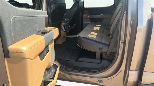 2023 Ford F-350 LARIAT