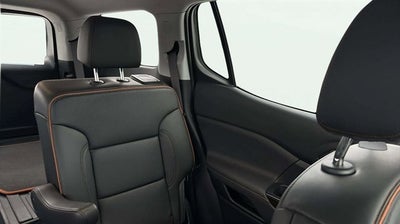 2023 GMC Acadia AWD AT4