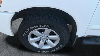 2010 Nissan Titan SE