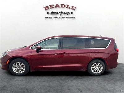 2022 Chrysler Voyager LX