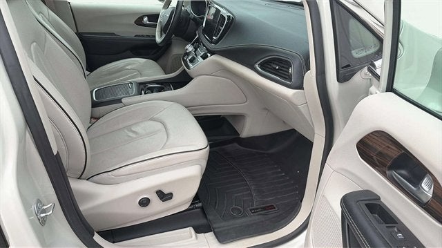 2021 Chrysler Pacifica Limited AWD