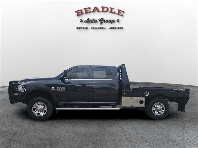 2017 RAM 3500 Tradesman Crew Cab 4x4 8' Box