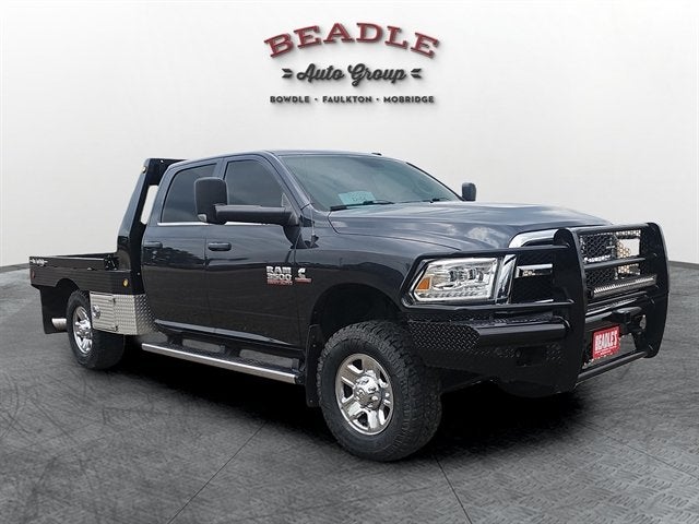 2017 RAM 3500 Tradesman Crew Cab 4x4 8' Box