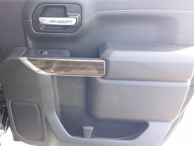 2020 Chevrolet Silverado 1500 4WD Crew Cab Short Bed RST