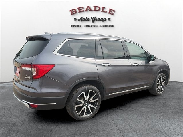 2022 Honda Pilot AWD Elite